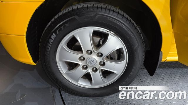 Hyundai Starex 2015 — photo 5