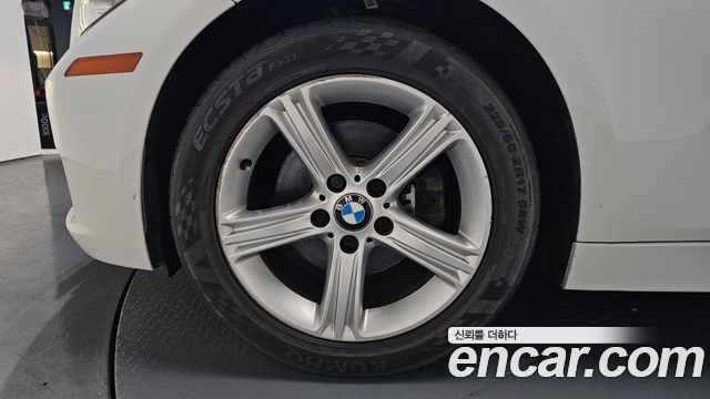 BMW 3-Series 2013 — photo 5