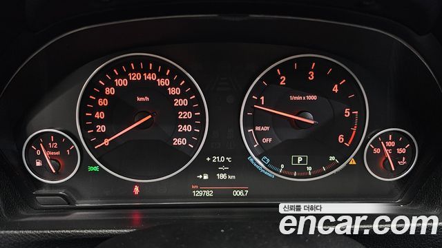 BMW 3-Series 2013 — photo 11