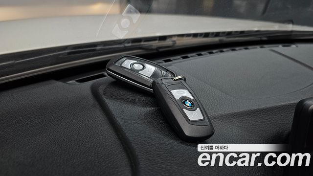 BMW 3-Series 2013 — photo 25