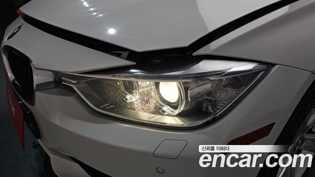 BMW 3-Series 2013 — photo 8