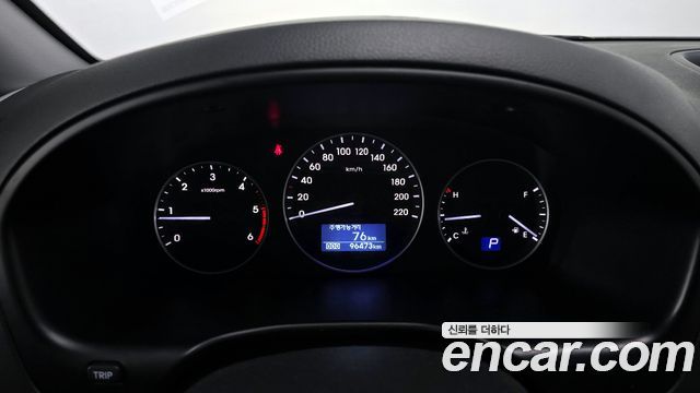 Hyundai Starex 2019 — photo 8