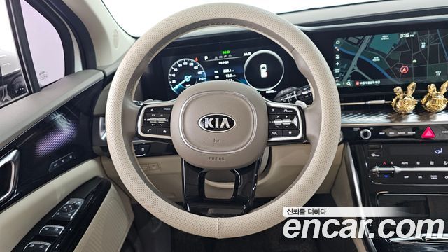Kia Canival 2021 — photo 19