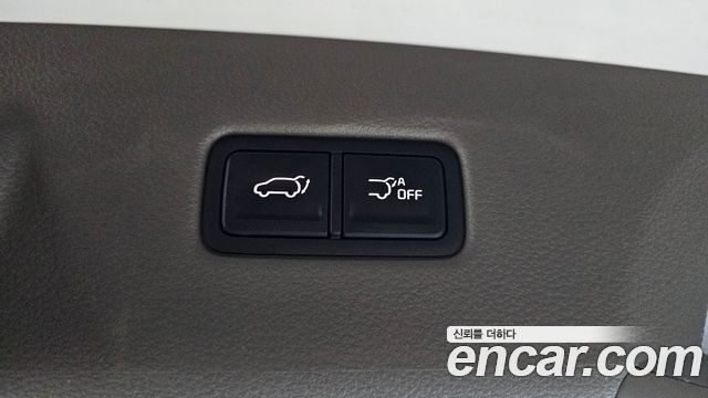 Kia Canival 2021 — photo 25