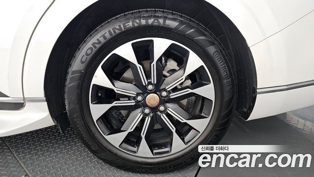 Kia Canival 2021 — photo 7