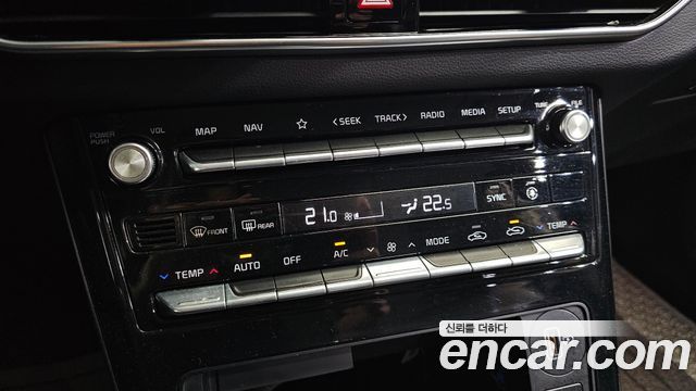 Kia K7 2020 — photo 19