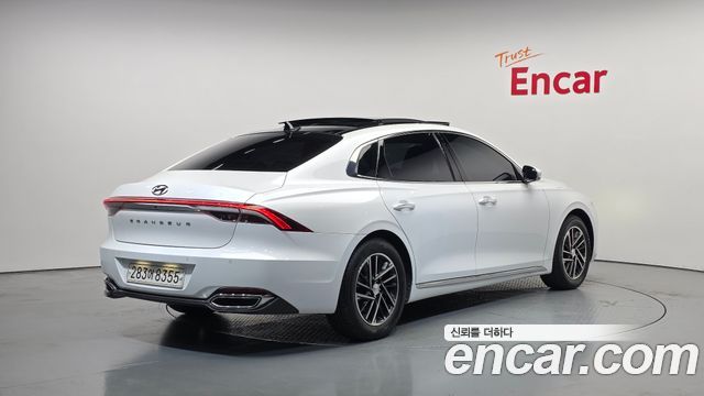 Hyundai Grandeur 2021 — photo 2