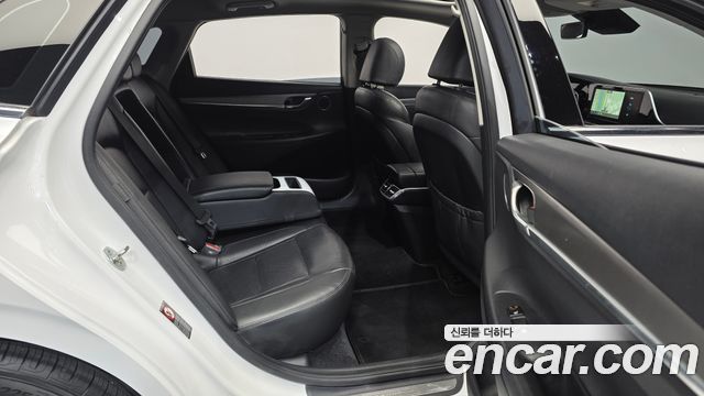 Hyundai Grandeur 2021 — photo 18