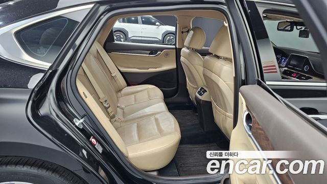 Hyundai Grandeur 2018 — photo 17