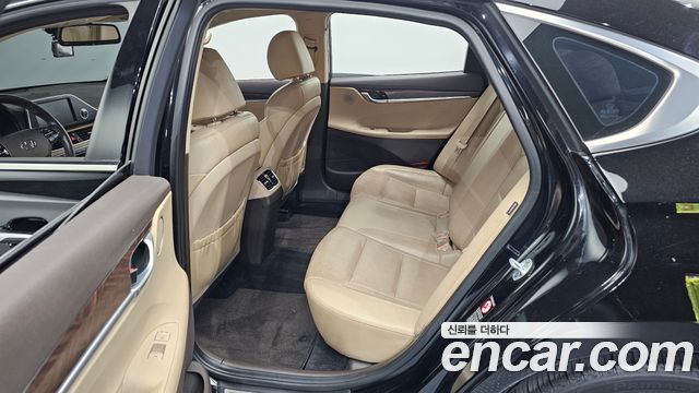 Hyundai Grandeur 2018 — photo 18