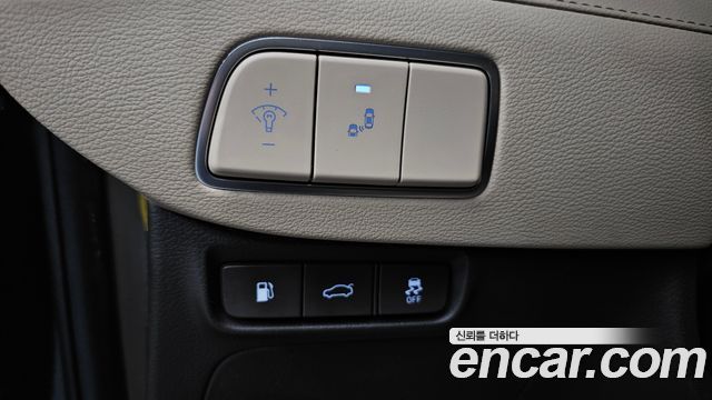 Hyundai Grandeur 2018 — photo 21