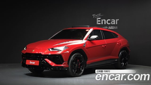 Lamborghini Urus 2024 — photo 1