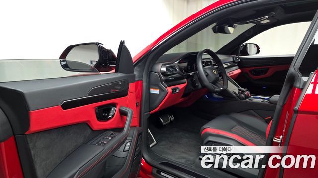 Lamborghini Urus 2024 — photo 13