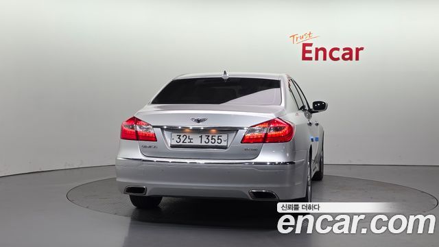 Hyundai Genesis 2012 — photo 4
