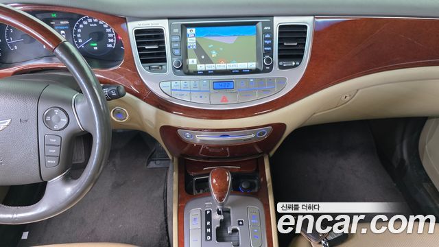 Hyundai Genesis 2012 — photo 20