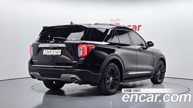 Ford Explorer 2020 — photo 2