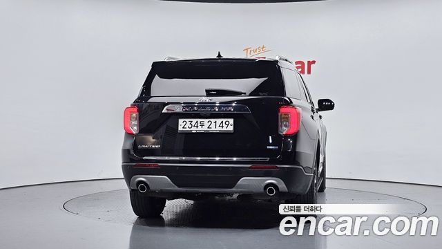 Ford Explorer 2020 — photo 4