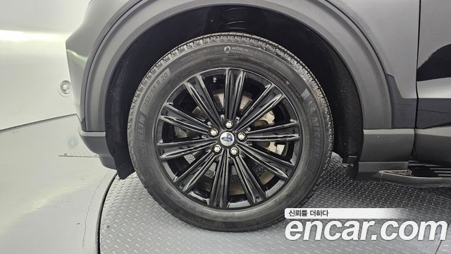 Ford Explorer 2020 — photo 5
