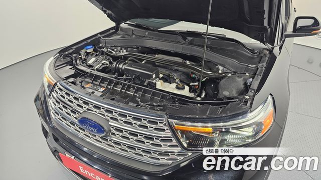 Ford Explorer 2020 — photo 6