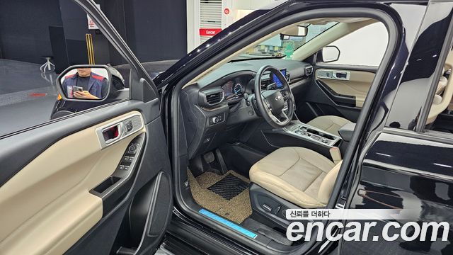 Ford Explorer 2020 — photo 13