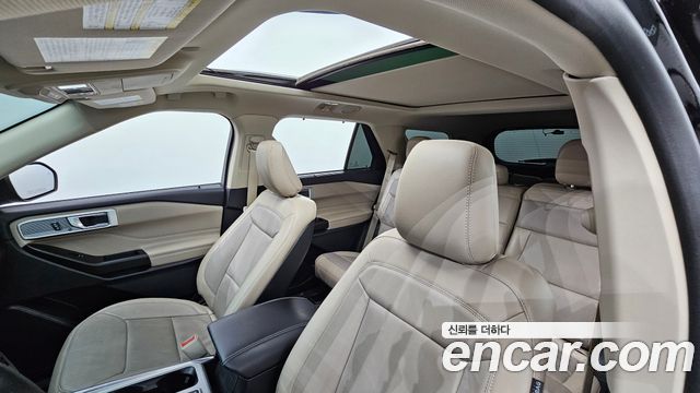 Ford Explorer 2020 — photo 25