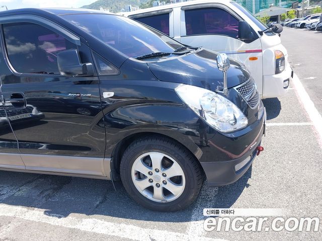 Hyundai Starex 2014 — photo 1