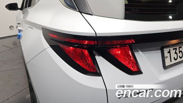 Hyundai Tucson 2023 — photo 9