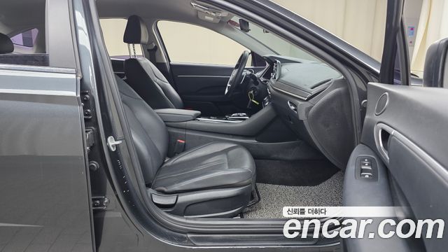 Hyundai Sonata 2020 — photo 17