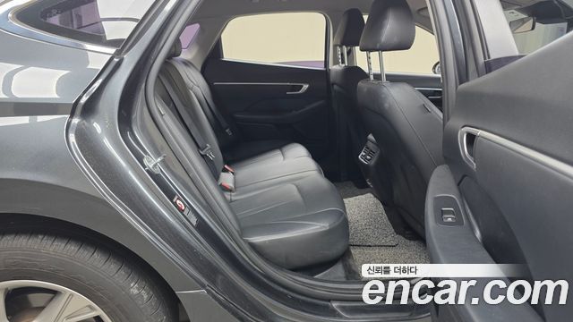 Hyundai Sonata 2020 — photo 18