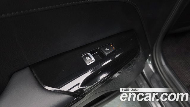 Kia K5 2022 — photo 27