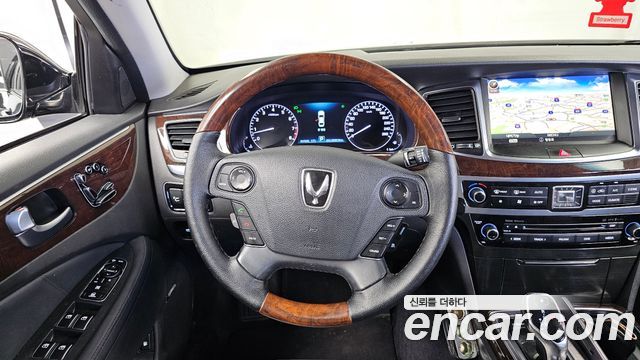 Hyundai Equus 2015 — photo 13
