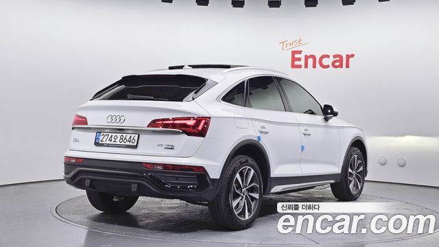 Audi Q5 2021 — photo 2