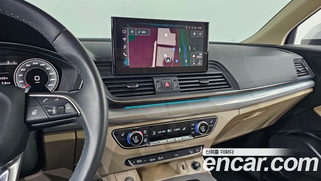 Audi Q5 2021 — photo 12