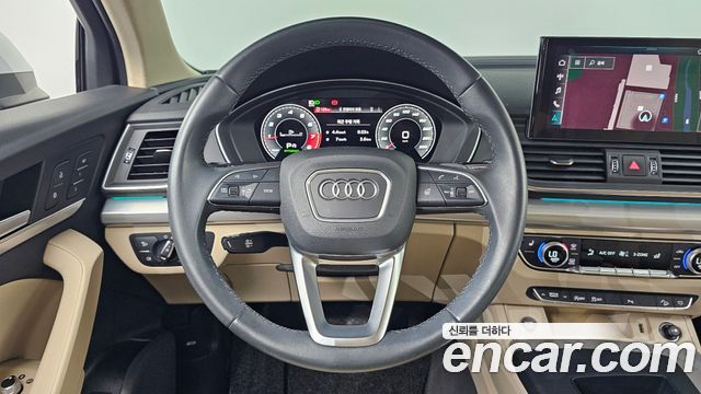 Audi Q5 2021 — photo 13