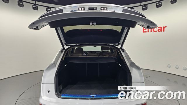 Audi Q5 2021 — photo 17