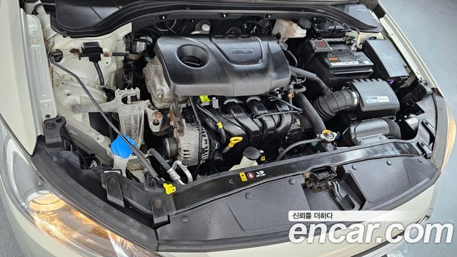 Hyundai AVANTE 2018 — photo 6