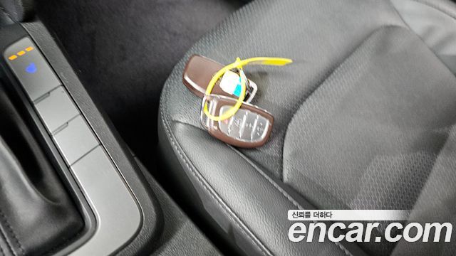 Hyundai AVANTE 2018 — photo 28