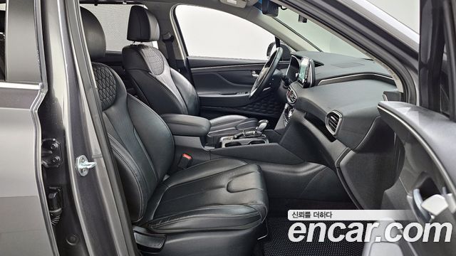 Hyundai Santafe 2019 — photo 17