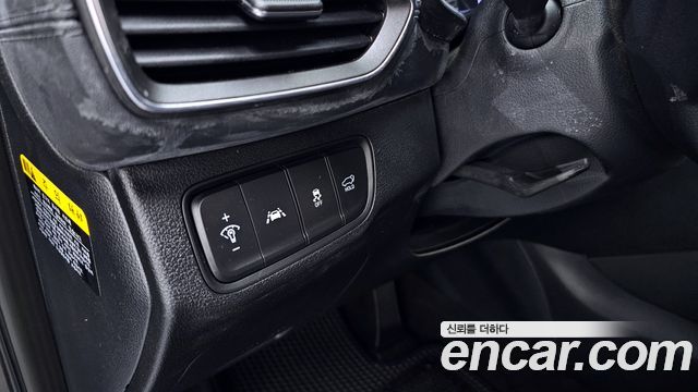Hyundai Santafe 2019 — photo 22