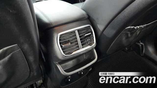Hyundai Santafe 2019 — photo 25