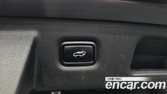 Hyundai Santafe 2019 — photo 26