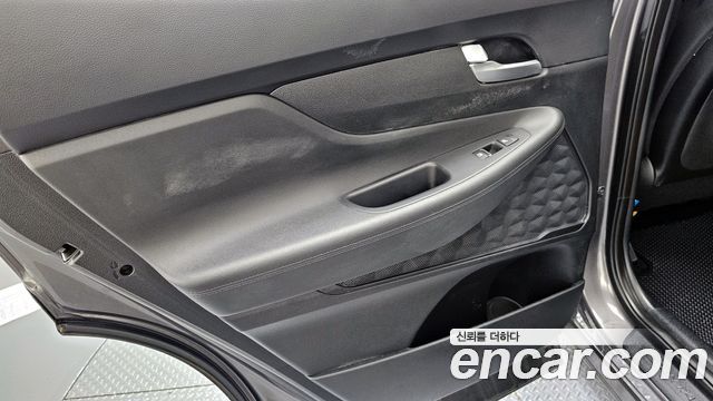 Hyundai Santafe 2019 — photo 15