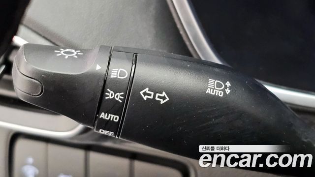 Hyundai Santafe 2019 — photo 31