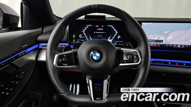 BMW 5-Series 2024 — photo 19