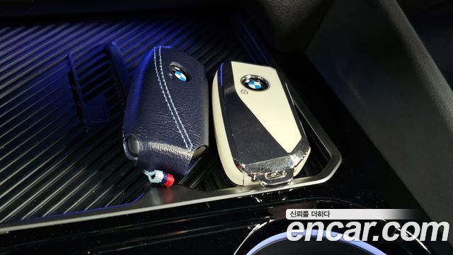BMW 5-Series 2024 — photo 32