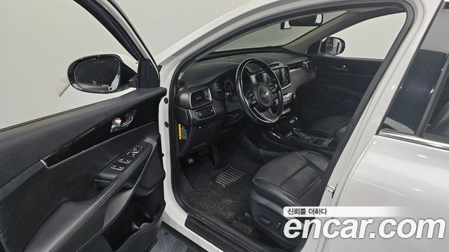 Kia Sorento 2015 — photo 13