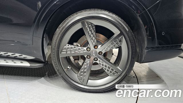 Genesis GV70 2022 — photo 7