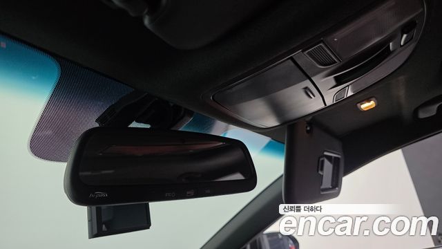 Hyundai AVANTE 2017 — photo 15