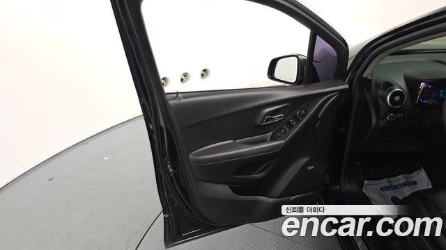 Chevrolet Korea Trax 2016 — photo 14