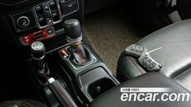 Jeep Wrangler 2019 — photo 9